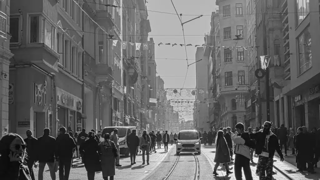 Taksim Square Istanbul 2025 FAQs pexels bugra i noglu 1633730600 27593817