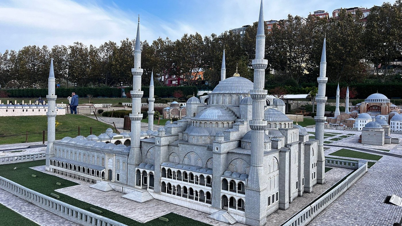 a model of a Blue Mosque Istanbul in Miniatürk Istanbul