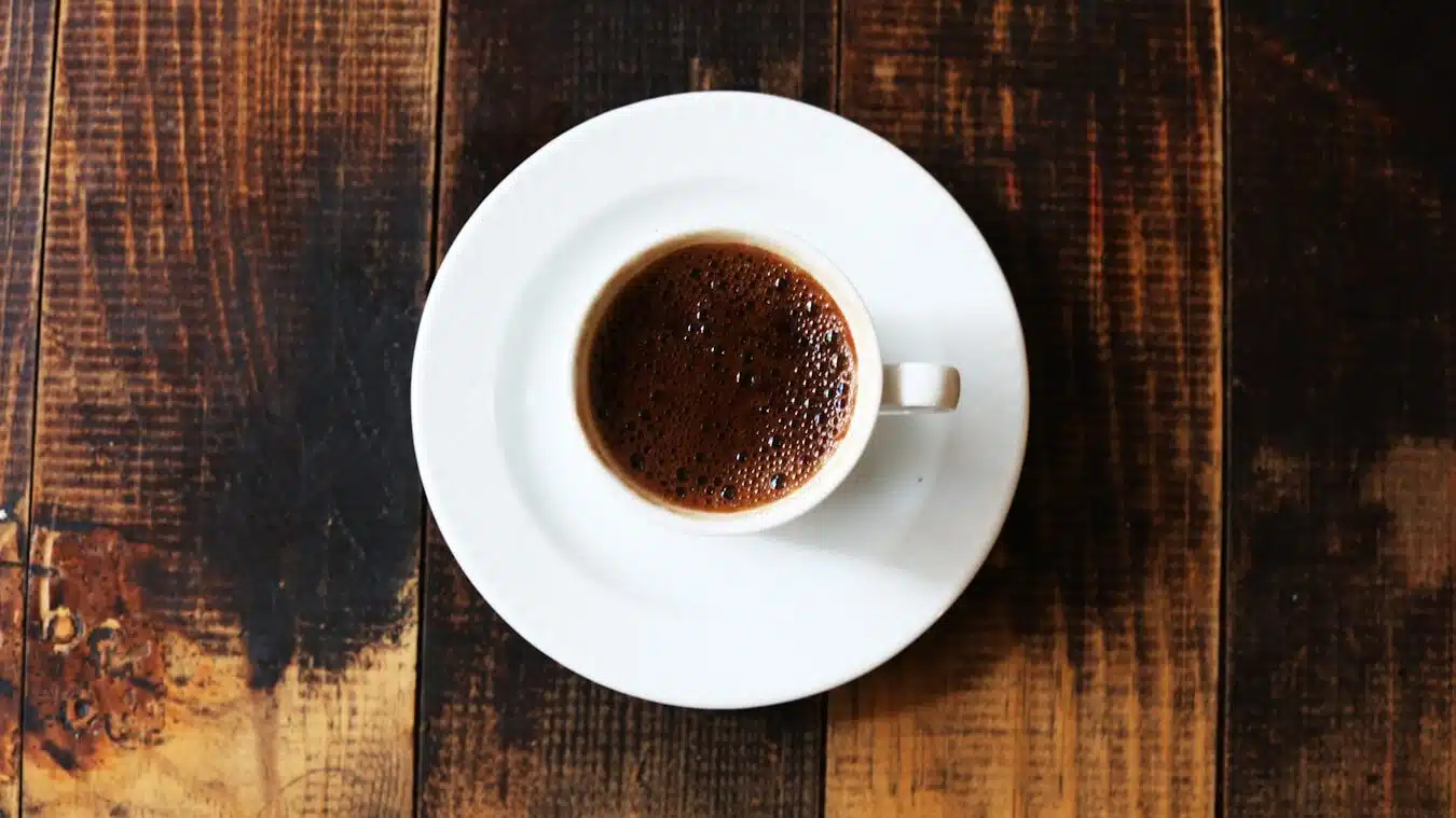 mug with full field of coffee inside