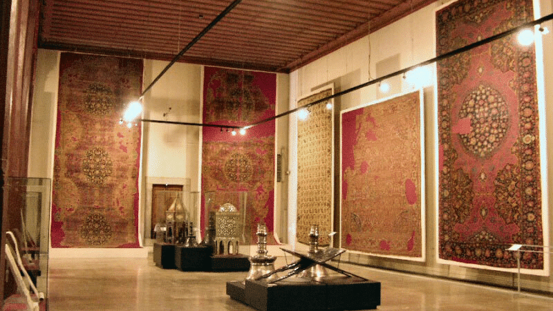 Inside of The Turkish and Islamic Arts Museum