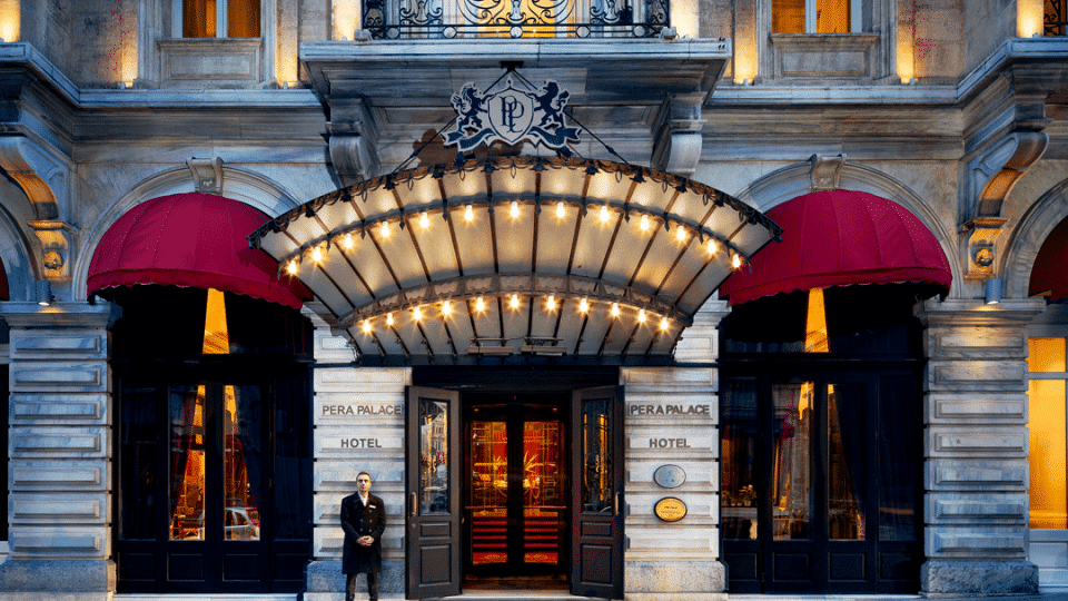 Pera Palace Hotel entrance