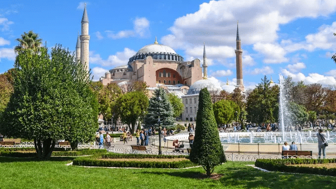 Sultanahmet Square