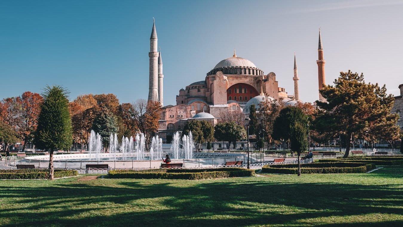 Hagia Sophia - brown and white concrete building