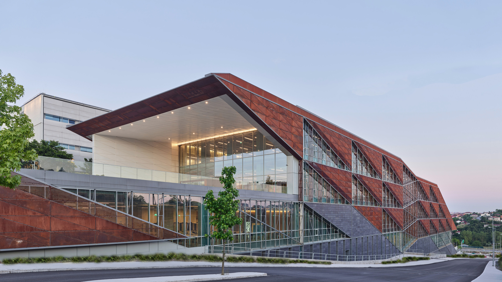 Best Architecture Universities in Istanbul for English-Speaking Students image 2 20250830 095248 edited