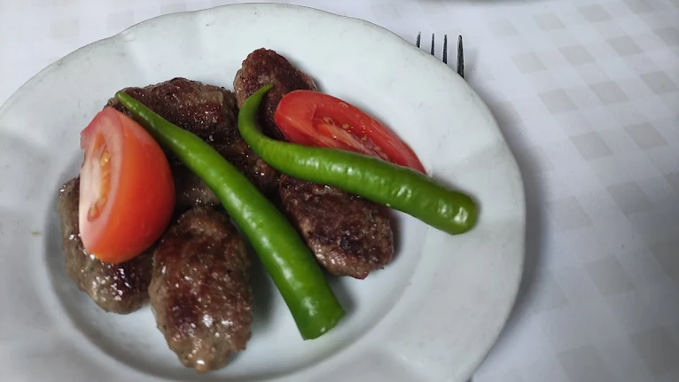 Best Local Turkish Restaurants in Istanbul: A Food Lover’s Guide for Tourists image 20250912 092513 edited