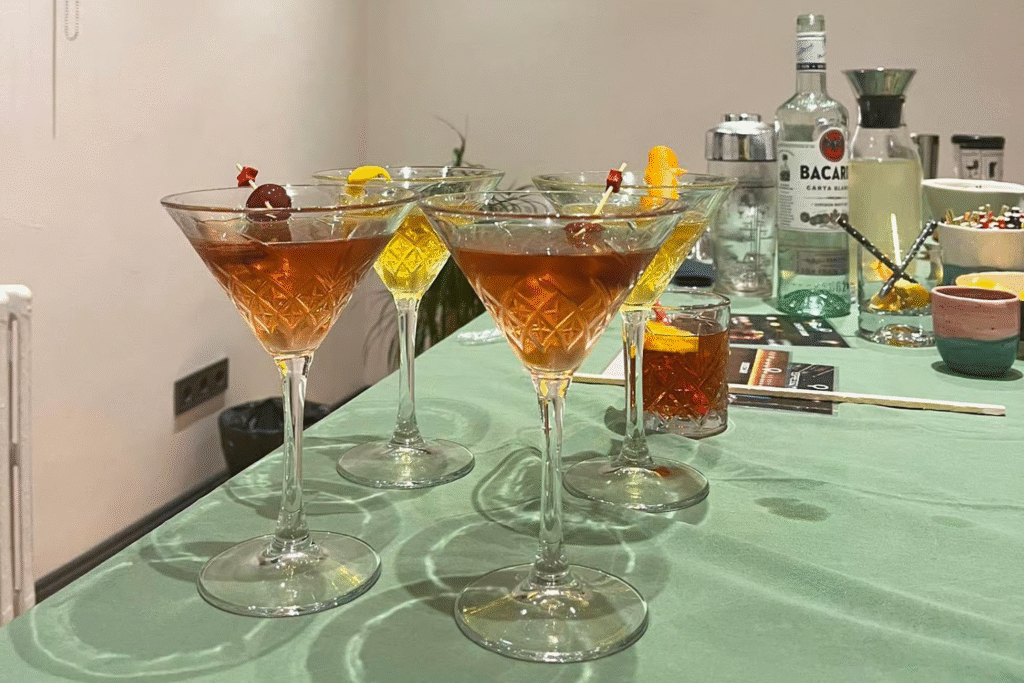 Cocktail Workshops in Istanbul: A Tourist's Complete Guide ๐น๐ image 20250915 202144